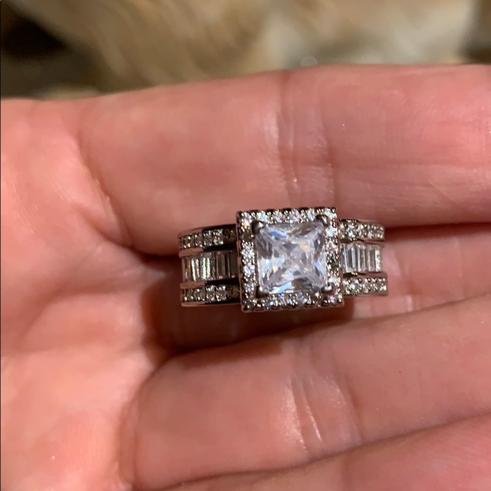 White Sapphire Sterling Silver Ring - Picture 7 of 8